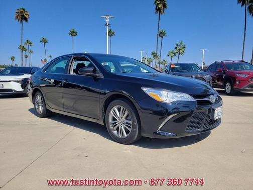 2017 Toyota Camry SE