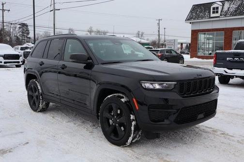 2024 Jeep Grand Cherokee Laredo