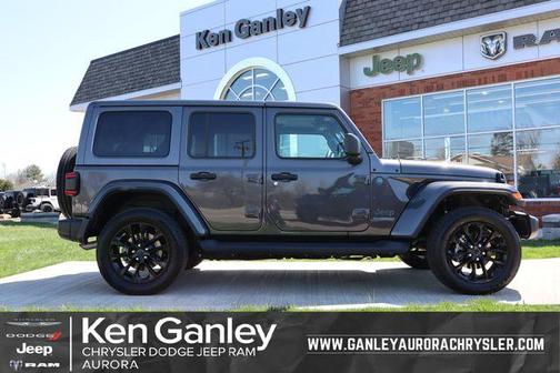 Granite Crystal Clearcoat Metallic 2025 Jeep Wrangler 4xe Sahara