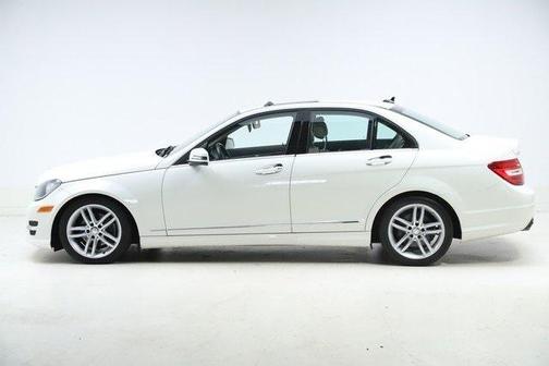 Photo 4 of 44 of 2012 Mercedes-Benz C-Class C 300 4MATIC