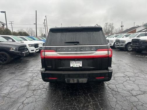 2019 Lincoln Navigator L Reserve