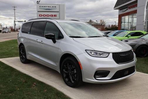 2026 Chrysler Pacifica Limited