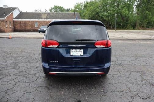 2018 Chrysler Pacifica Touring Plus