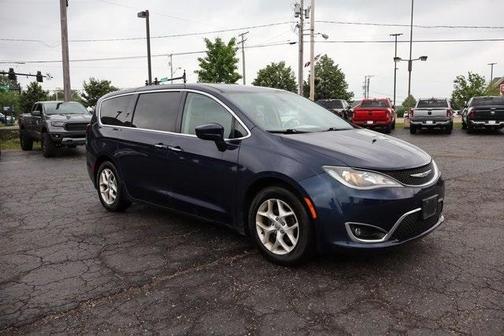 2018 Chrysler Pacifica Touring Plus