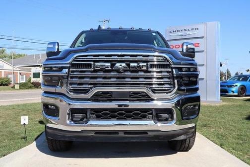2025 RAM 3500 Limited