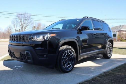 2026 Jeep Cherokee LAREDO/LIMITED