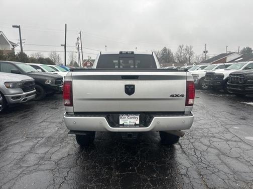 2016 RAM 2500 Laramie