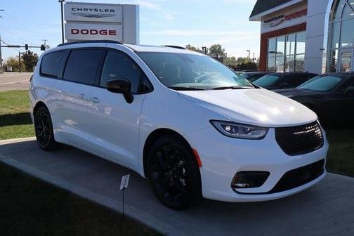 2026 Chrysler Pacifica Limited