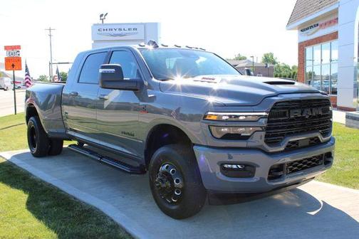 Ceramic Gray Clearcoat 2026 RAM 3500 Laramie