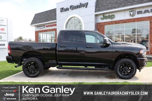 Diamond Black 2024 RAM 2500 Big Horn