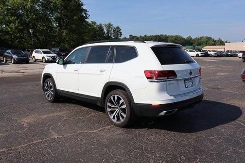 2022 Volkswagen Atlas 3.6L SE w/Technology