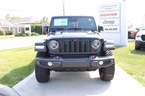 Black Clearcoat 2026 Jeep Gladiator Rubicon