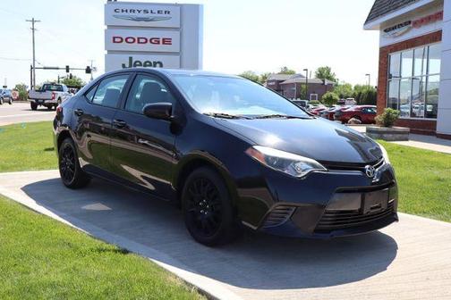 Black Sand Pearl 2016 Toyota Corolla LE