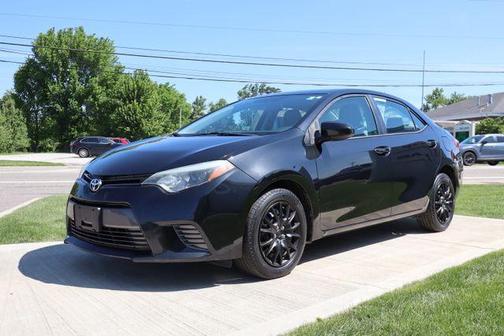 Black Sand Pearl 2016 Toyota Corolla LE