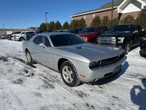 2010 Dodge Challenger SE