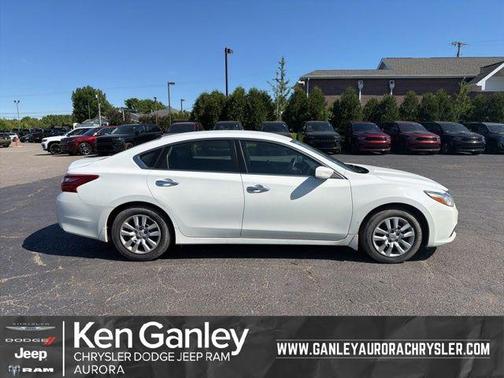 Glacier White 2018 Nissan Altima 2.5 S
