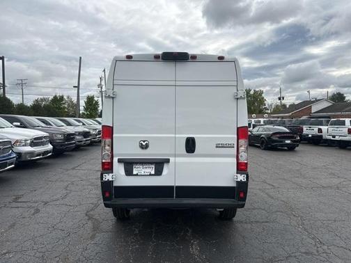2025 RAM ProMaster 2500 High Roof