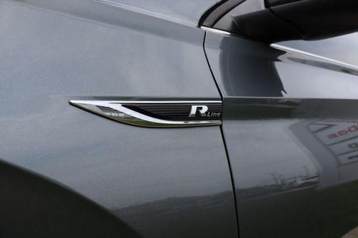 2020 Volkswagen Jetta 1.4T R-Line