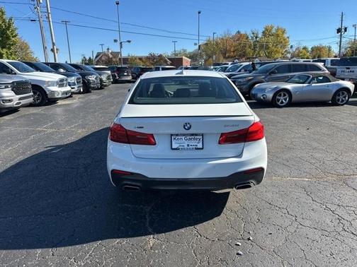2019 BMW 540 i xDrive