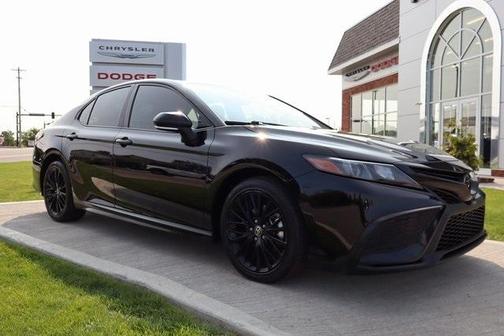 2022 Toyota Camry SE Nightshade