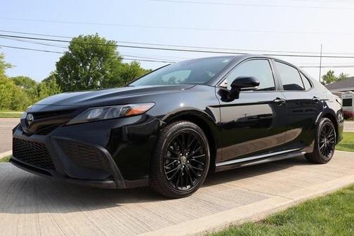 2022 Toyota Camry SE Nightshade