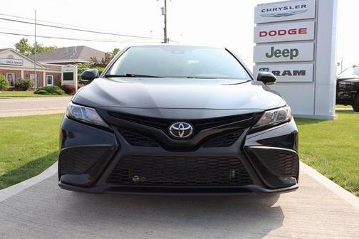 2022 Toyota Camry SE Nightshade