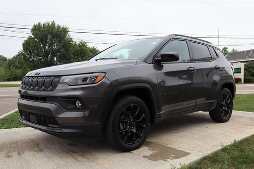 2022 Jeep Compass Altitude