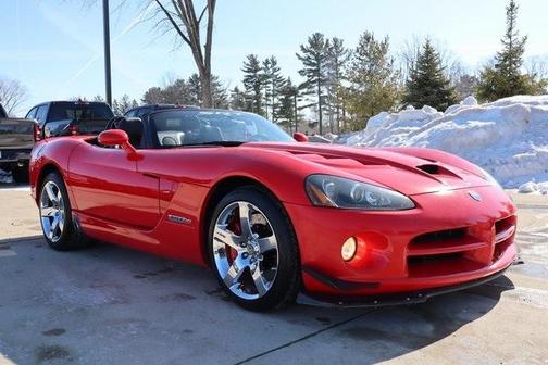 2005 Dodge Viper SRT-10
