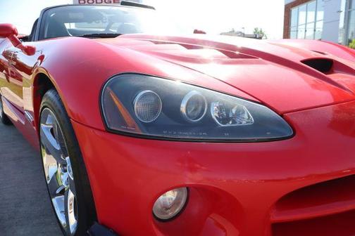 Viper Red Clearcoat 2005 Dodge Viper SRT-10