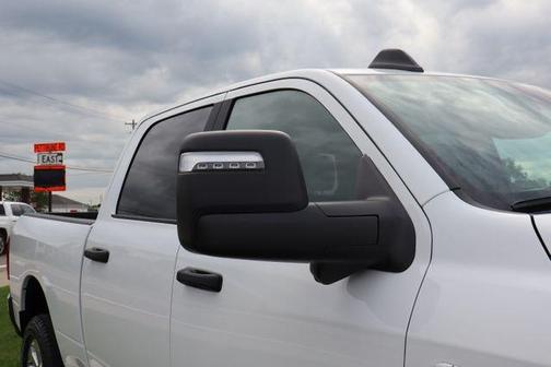 Bright White Clearcoat 2026 RAM 3500 Big Horn