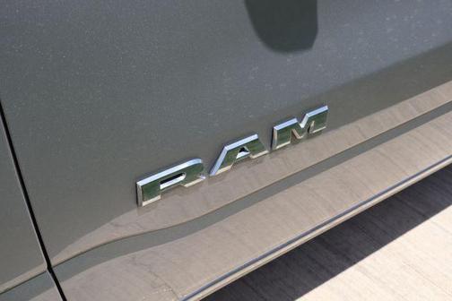 Billet Silver Metallic Clearcoat 2020 RAM 1500 Big Horn