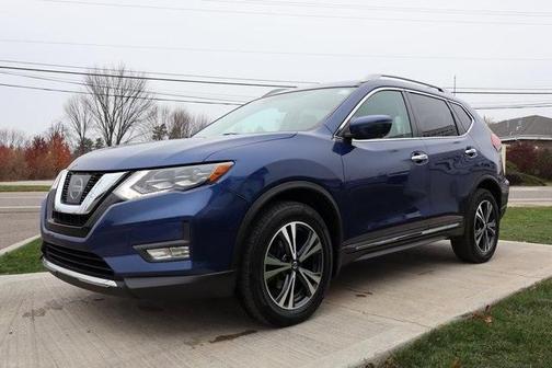 2017 Nissan Rogue SL