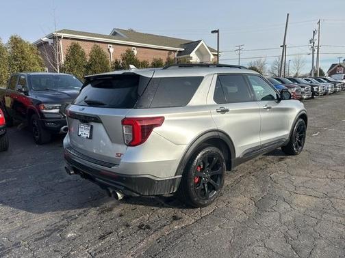 2020 Ford Explorer ST
