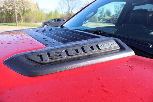 Molten Red Pearlcoat 2026 RAM 1500 Laramie