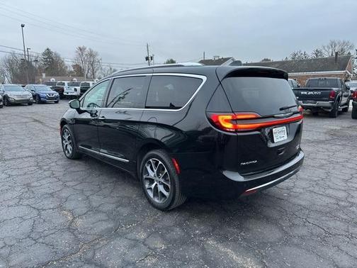 2021 Chrysler Pacifica Limited