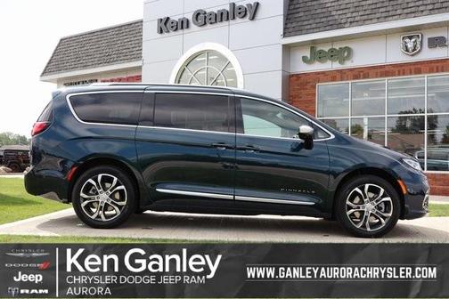 2025 Chrysler Pacifica Pinnacle
