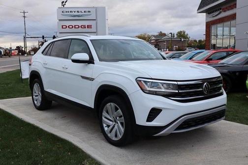 2020 Volkswagen Atlas Cross Sport 2.0T SE w/Technology