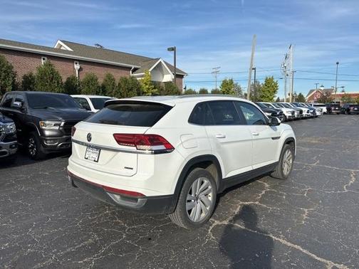 2020 Volkswagen Atlas Cross Sport 2.0T SE w/Technology