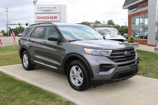 Carbonized Gray Metallic 2021 Ford Explorer XLT