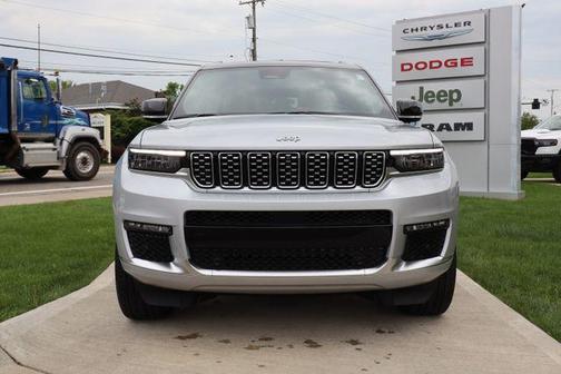 Silver Zynith 2025 Jeep Grand Cherokee L Summit