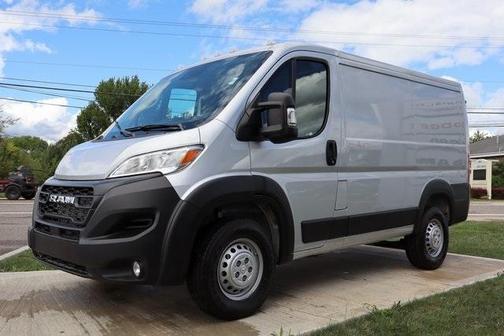 2025 RAM ProMaster 1500 Low Roof