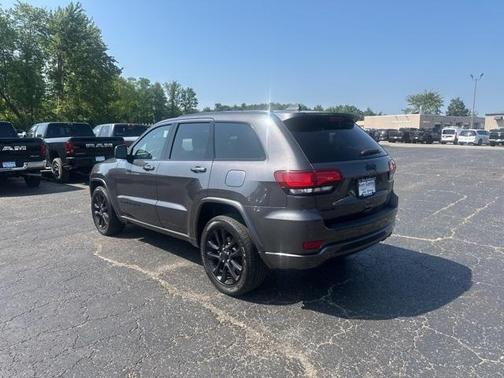 2020 Jeep Grand Cherokee Altitude
