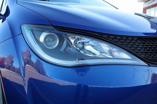 2020 Chrysler Pacifica Launch Edition