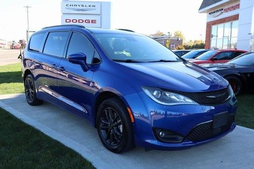 2020 Chrysler Pacifica Launch Edition