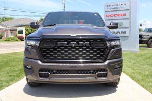 Granite Crystal Clearcoat Metallic 2026 RAM 1500 Express
