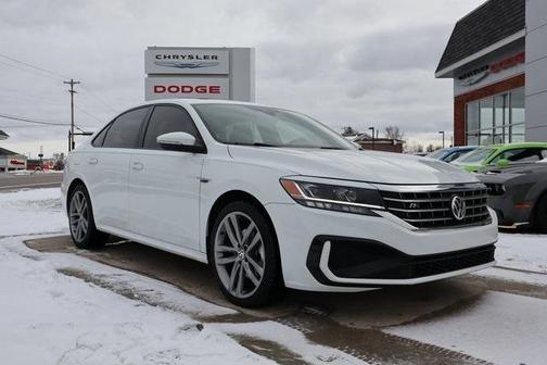 2021 Volkswagen Passat 2.0T R-Line
