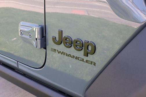 Anvil Clearcoat 2026 Jeep Wrangler Sport