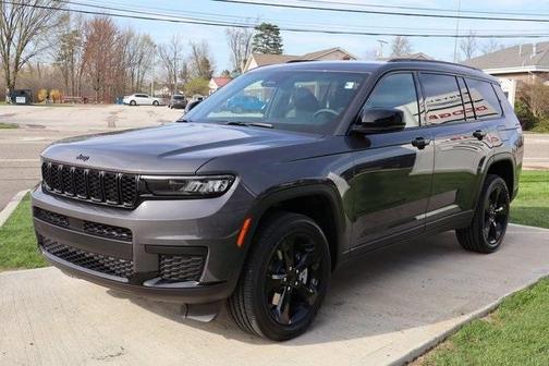 2025 Jeep Grand Cherokee L Laredo