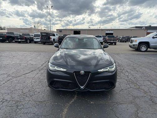 Vulcano Black Metallic 2024 Alfa Romeo Giulia Ti