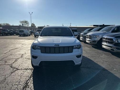 2018 Jeep Grand Cherokee Altitude